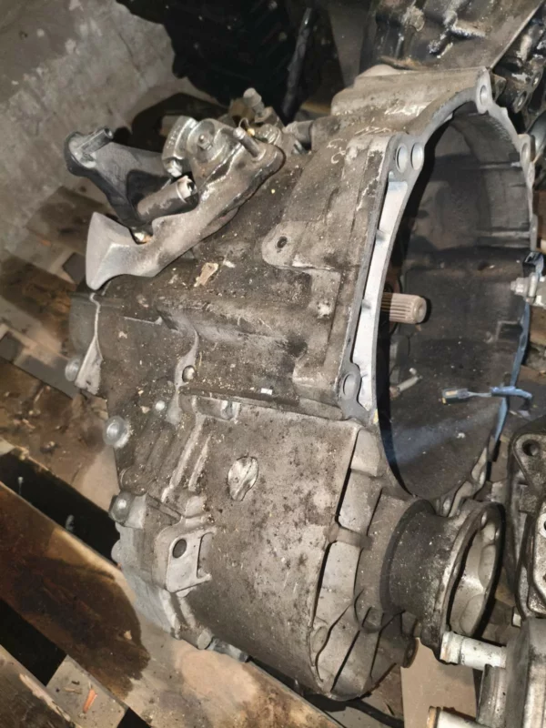 Коробка передач механічна 2.0 Jetta 6 2010-2018 Америка GLI 0AM300058P010 0AF300042E