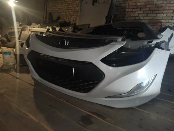 perednii-bamper-v-zbori-hyundai-sonata-hybrid-2011-2014 Передній бампер в зборі Hyundai Sonata Hybrid 2011-2014