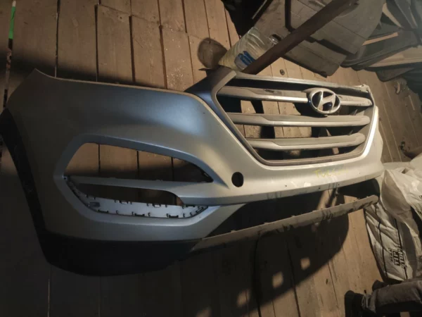 perednii-bamper-vzbori-hyundai-tucson-2015-2018-oryhinal-86511d7100-86511d3000 Передній бампер взборі HYUNDAI TUCSON 2015-2018 оригінал 86511D7100 86511D3000