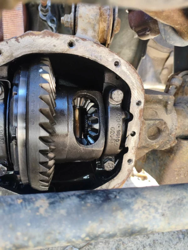 perednii-mist-jeep-grand-cherokee-1998-2004-3-73-5066449aa Передній міст Jeep Grand Cherokee 1998-2004, 3.73 5066449AA