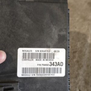 Оригінальний блок запобіжників Jeep Patriot Compass 2007-2016 68289247AA 68289246AA