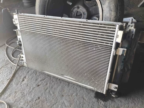 radiator-jeep-compass-2011-2016-okholodzhennia-5191286ab-5191249aa Радіатор Jeep Compass 2011-2016 охолодження 5191286AB 5191249AA