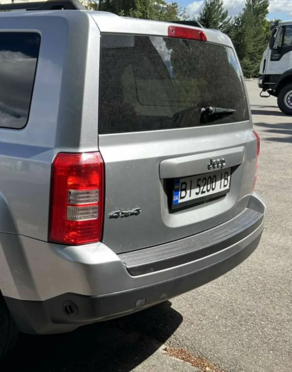 zadnii-bamper-jeep-patriot-2010-2017-oryhinal-68021316aa-68021316ac Задній бампер Jeep Patriot 2010-2017 оригінал 68021316AA 68021316AC