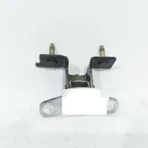 Петля кришки багажника ліва Jeep Compass 2008-2016 4589531AA