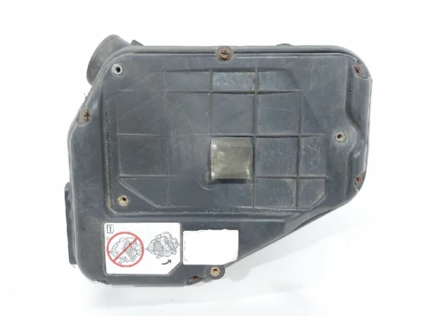ff-17640-korpus-povitryanogo-filtra-jeep-compass-2011-2017-5145596AA Корпус повітряного фільтра Jeep Compass 2011-2016 5145596AA
