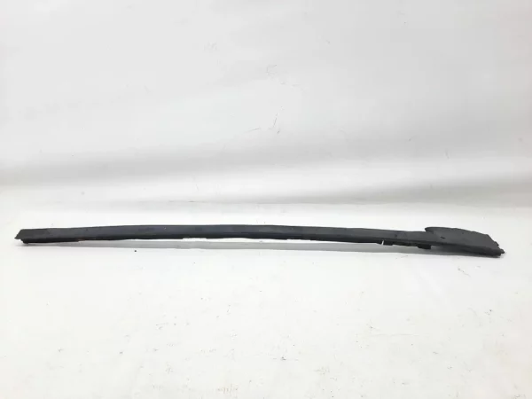 Молдінг лобового скла лівий Jeep Compass 2011-2016 5182561AE