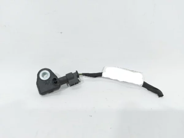 ff-17659-datchik-udaru-jeep-compass-2014-2020-560038975AA Датчик удару Jeep Compass 2014-2016 560038975AA