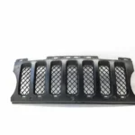 Сітка решітки радіатора Jeep Patriot 2011-2016 68091527AA
