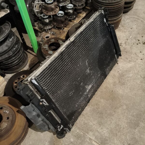 29-radiator-oholodzhennya-jeep-patriot-2007-2017-55037711ac Радіатор охолодження Jeep Patriot Compass 2007–2016