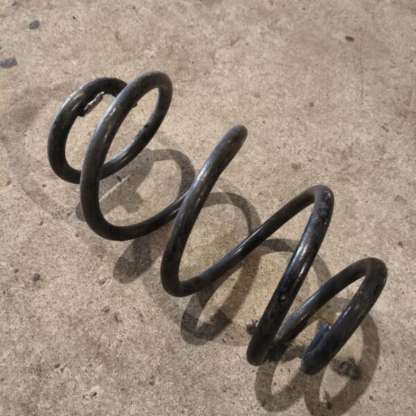 Пружина амортизатора передня Jeep Patriot Compass 2007–2016