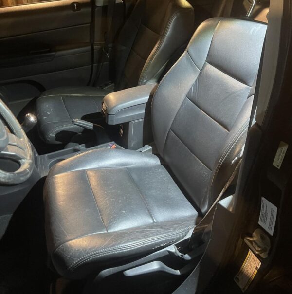 Сидіння водія з підігрівом Jeep Patriot Compass 2007–2016