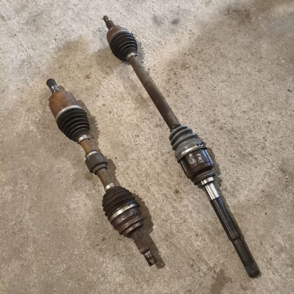 Шрус напіввісь зовнішній Jeep Patriot Compass 2007–2016