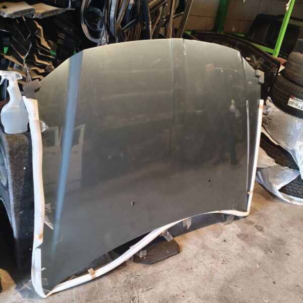 Капот Dodge Magnum 2004-2009 оригінал 5112137AC