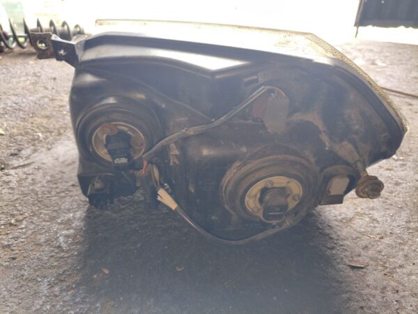 Фара права Dodge Magnum 2004-2009 оригінал 4806058AE