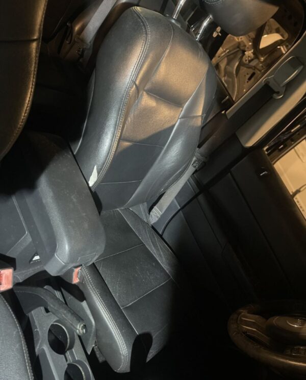 Сидіння водія Jeep Patriot Compass 2007–2016